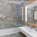 Pestana Viking & 4*