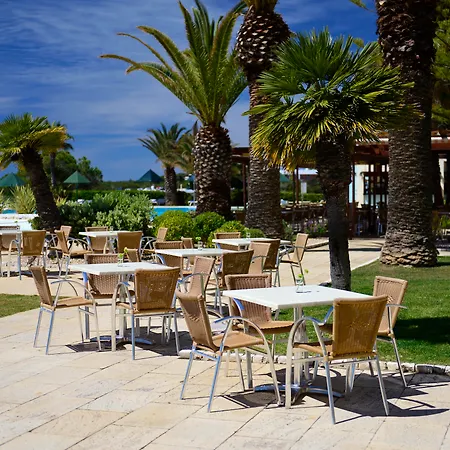 Pestana Viking Beach & Spa Szálloda Armação de Pêra