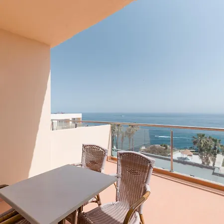 Pestana Viking & 4* Armação de Pêra