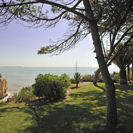 Pestana Viking & 4* Armação de Pêra