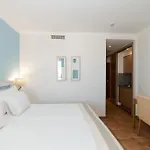 Pestana Viking & 4*