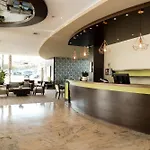 Hotel Pestana Viking & Armação de Pêra
