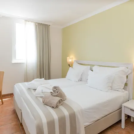 Pestana Viking & Отель