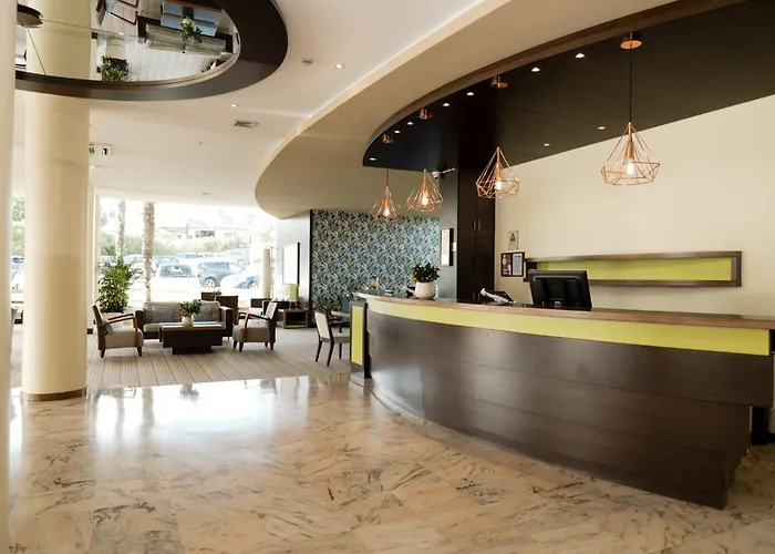 Отель Pestana Viking & Армасан-де-Пера